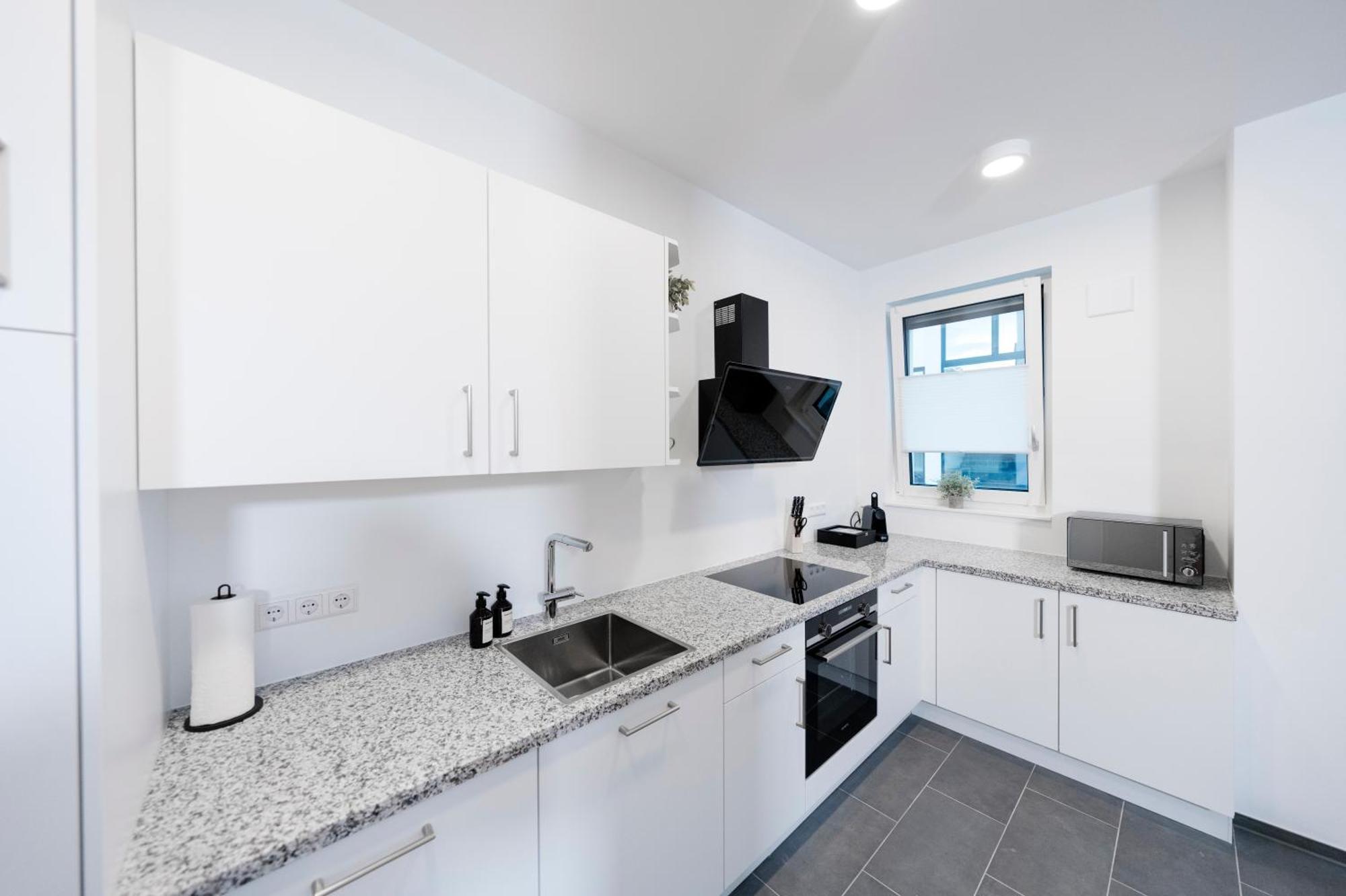 Kocasa-Apartments 01, City-Center Boeblingen, Stellplatz, Balkon, Waipu-Tv ภายนอก รูปภาพ