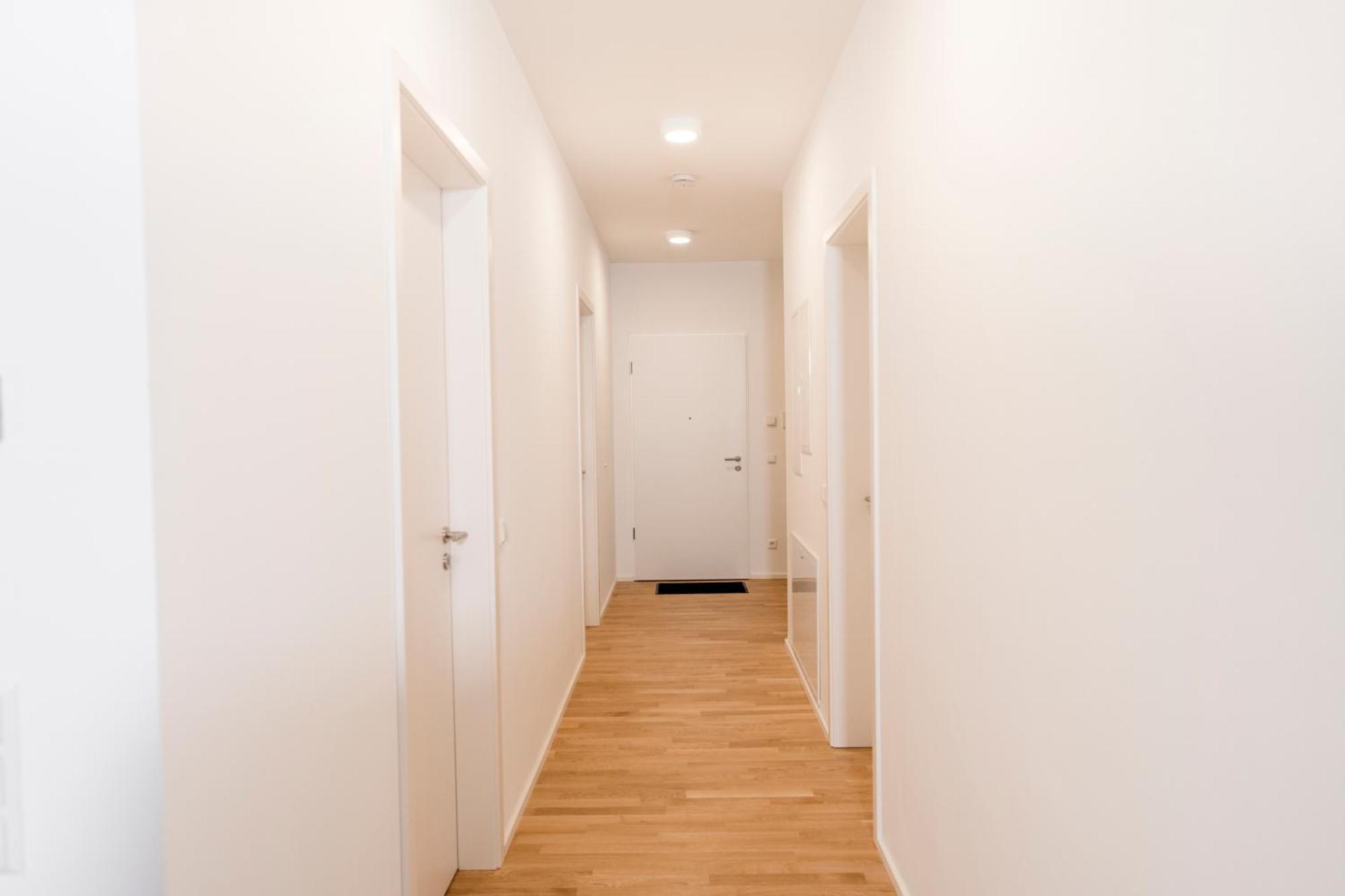 Kocasa-Apartments 01, City-Center Boeblingen, Stellplatz, Balkon, Waipu-Tv ภายนอก รูปภาพ