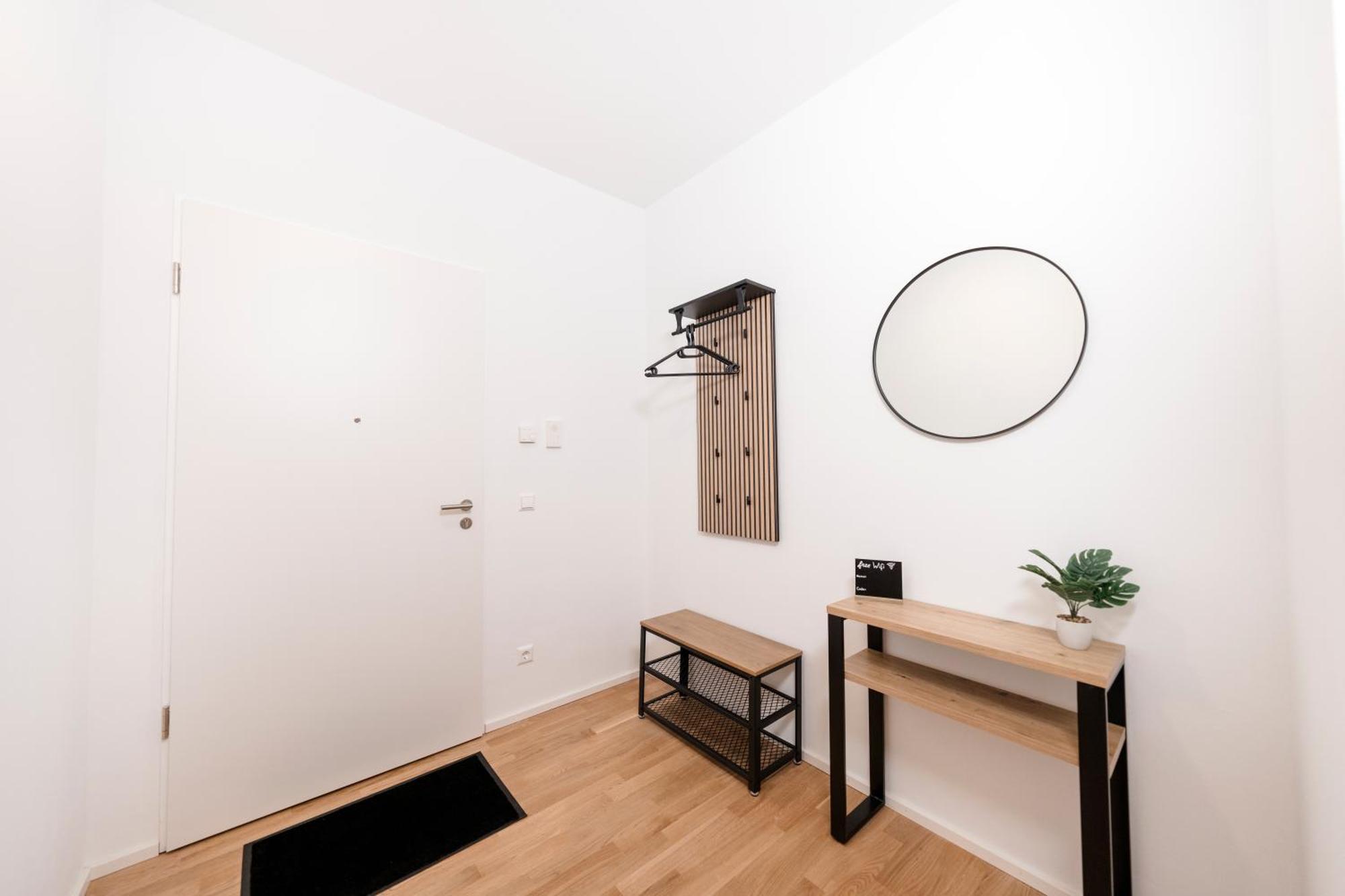 Kocasa-Apartments 01, City-Center Boeblingen, Stellplatz, Balkon, Waipu-Tv ภายนอก รูปภาพ